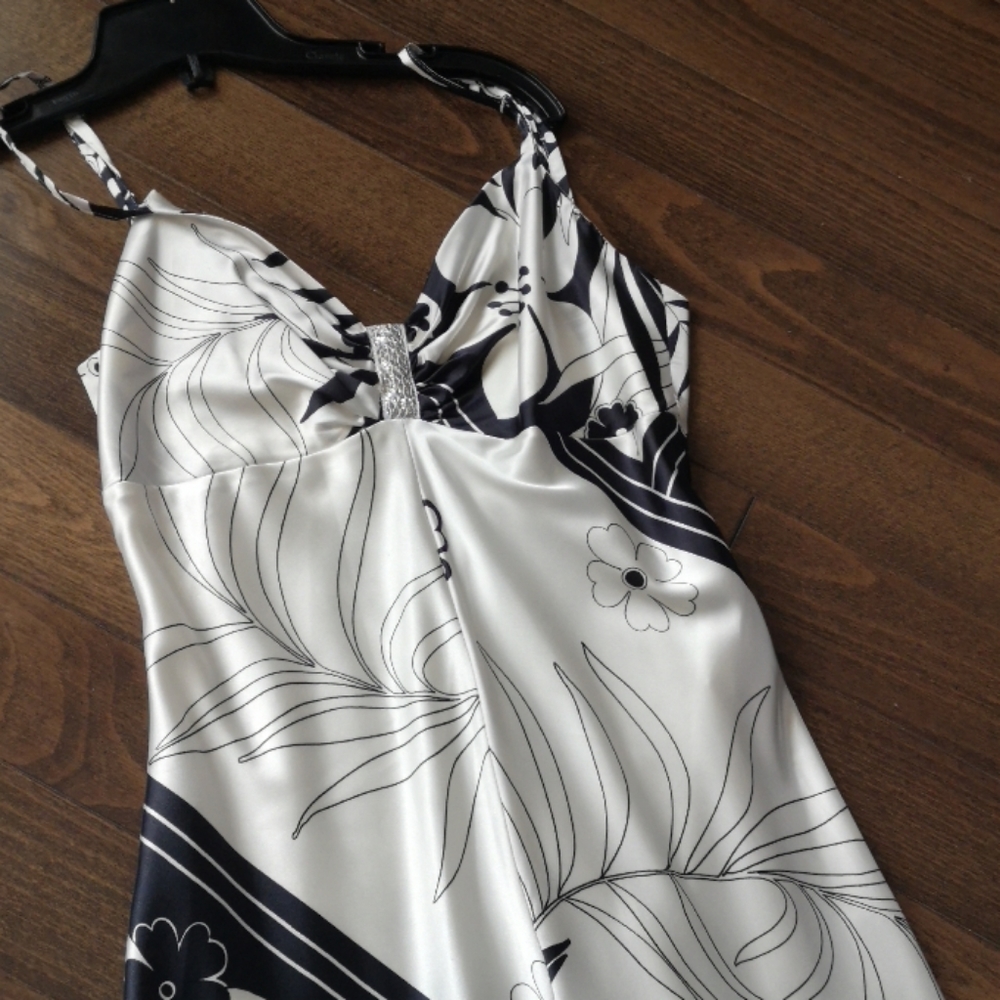 Rebecca Blu black and white midi dress